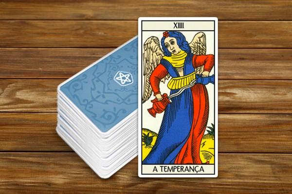 Carta do Tarot de maio de 2025 é A Temperança: o que esperar?