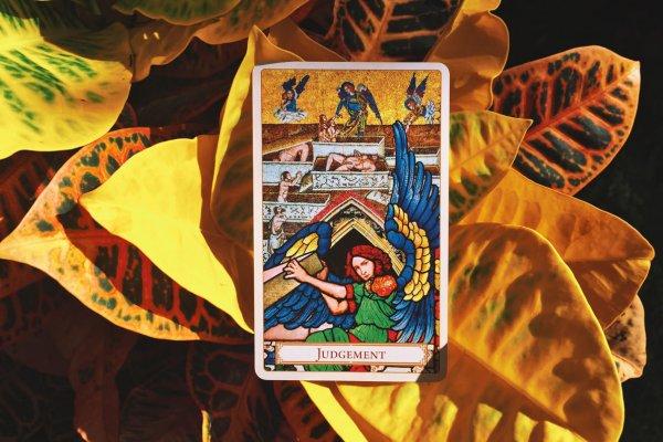 Tarot de dezembro de 2024 é O Julgamento