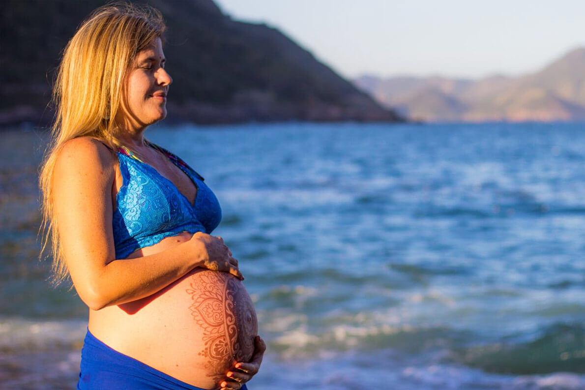 Yoga para gestantes: conexão com seu corpo e com o bebê