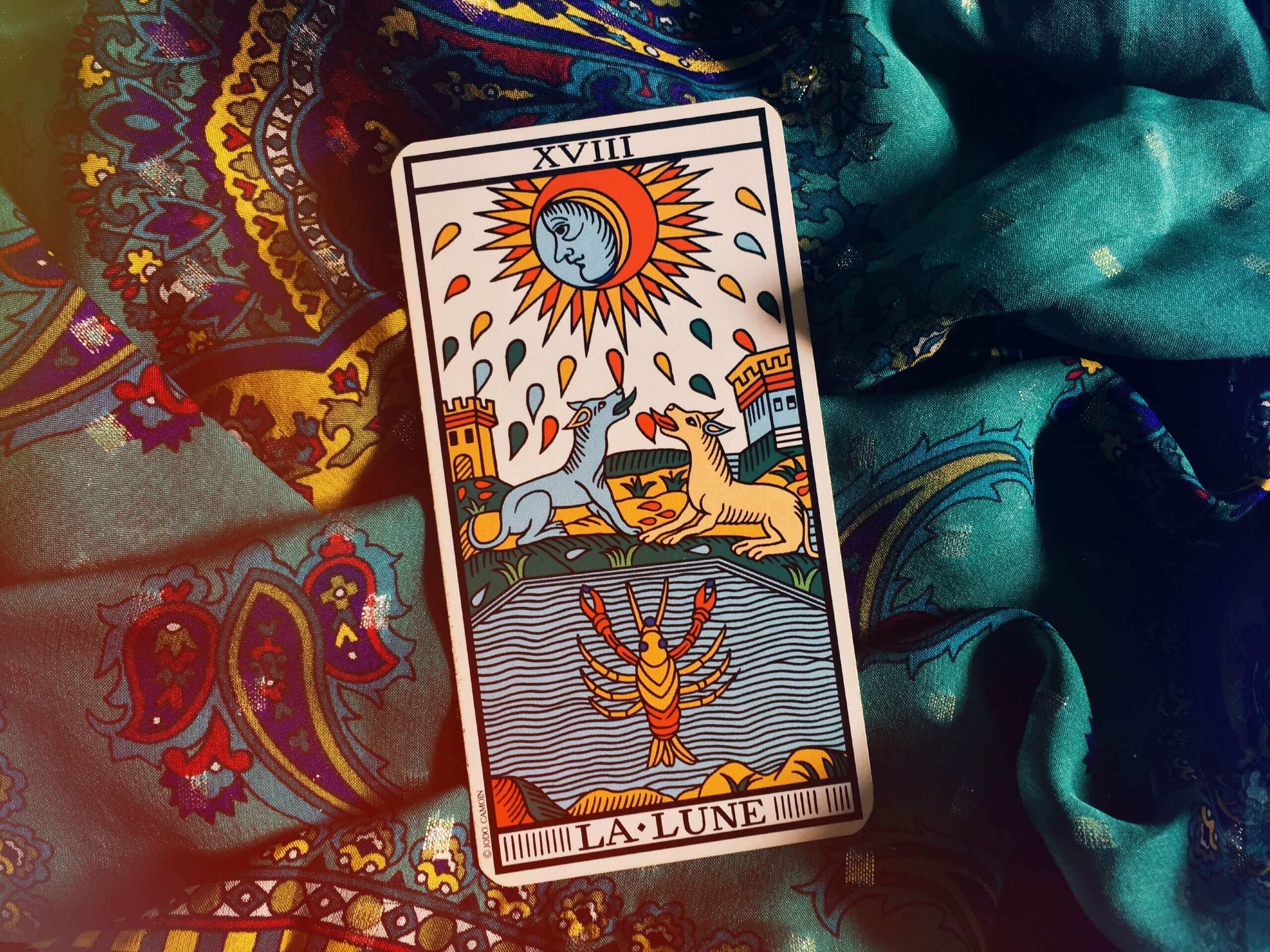 Carta do Tarot de setembro de 2025 é A Lua: saiba o que esperar