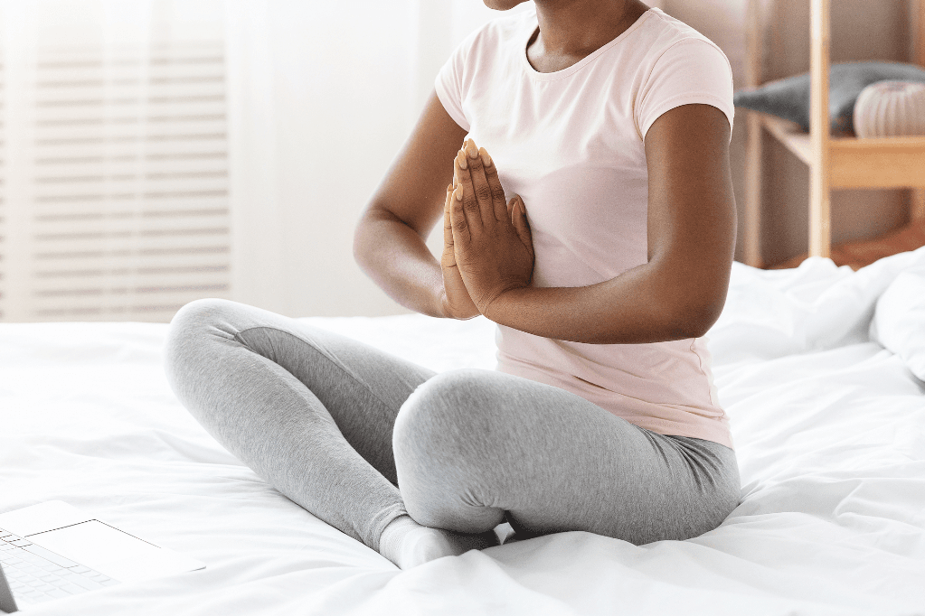 Benefícios da Kemetic Yoga para saúde física e mental