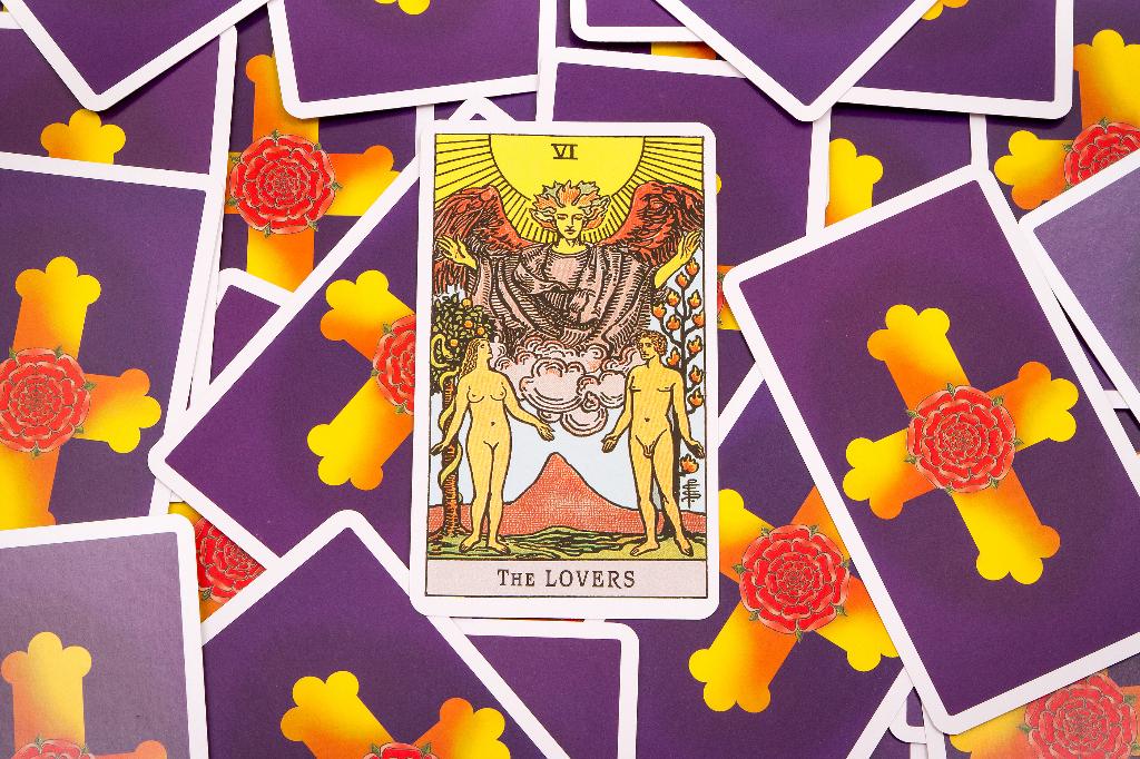 Previsões do Tarot para 2022: conheça as cartas do ano